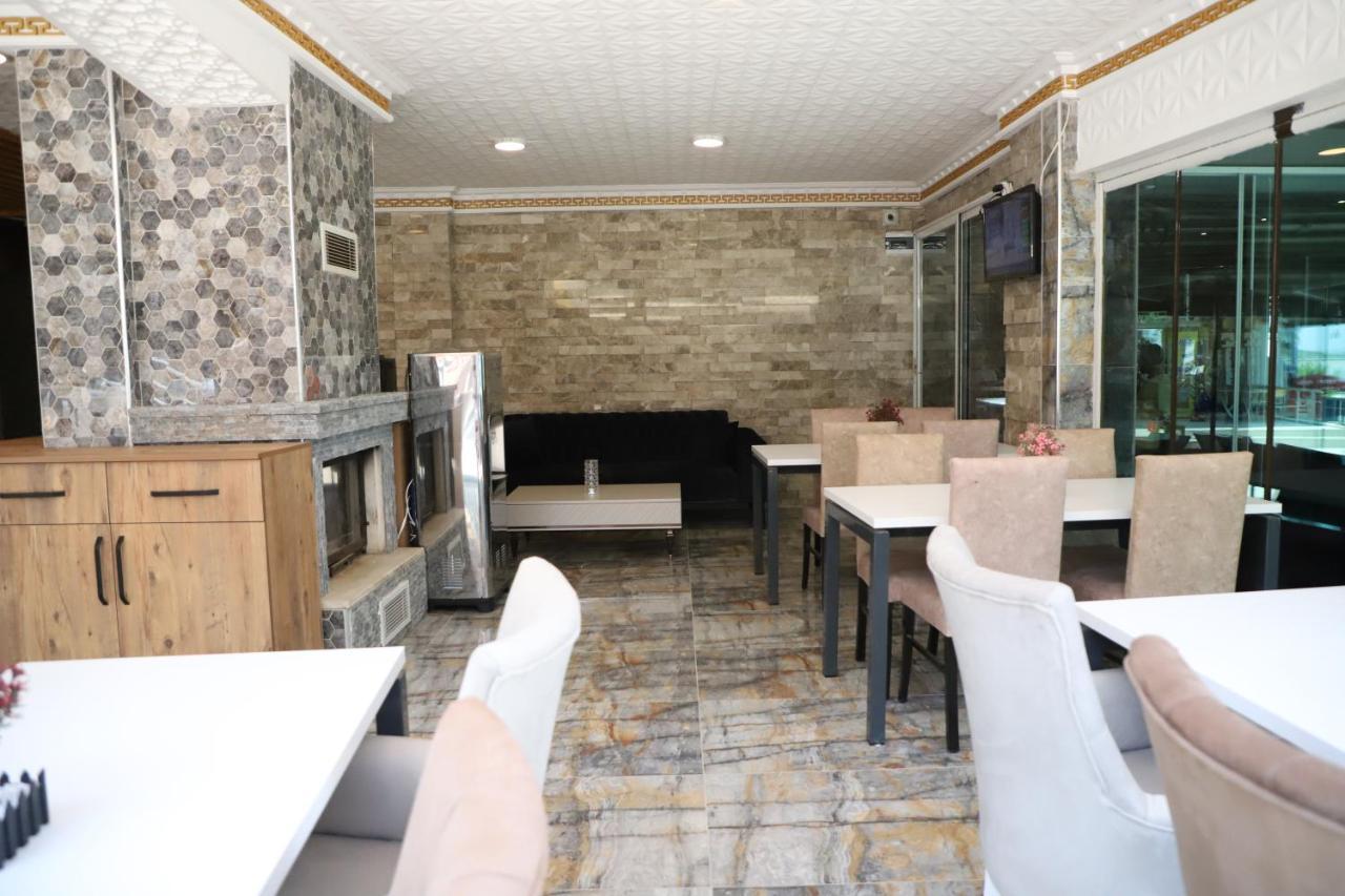 Lion Hotel Дидим Екстериор снимка